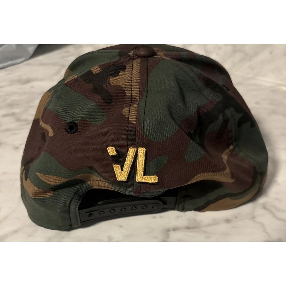 Vtg styleCamo Snapback Hat The Classics TyuPoong P*ssy Is Calling Cat Vice life